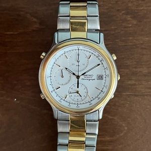 Mens Seiko chronograph
